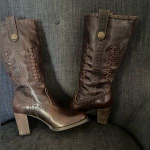 Gianni Bini Tall Brown Leather Boots 9M